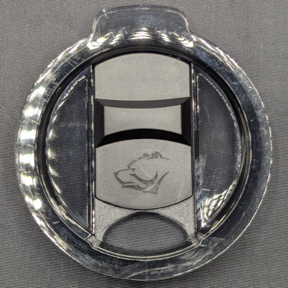 Buc-ee’s Small Wine Insulated Cup With Lid. - Picture 7 of 12